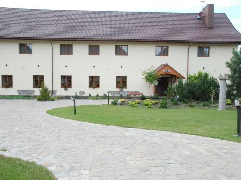 Hotel Karczyce Exteriér fotografie