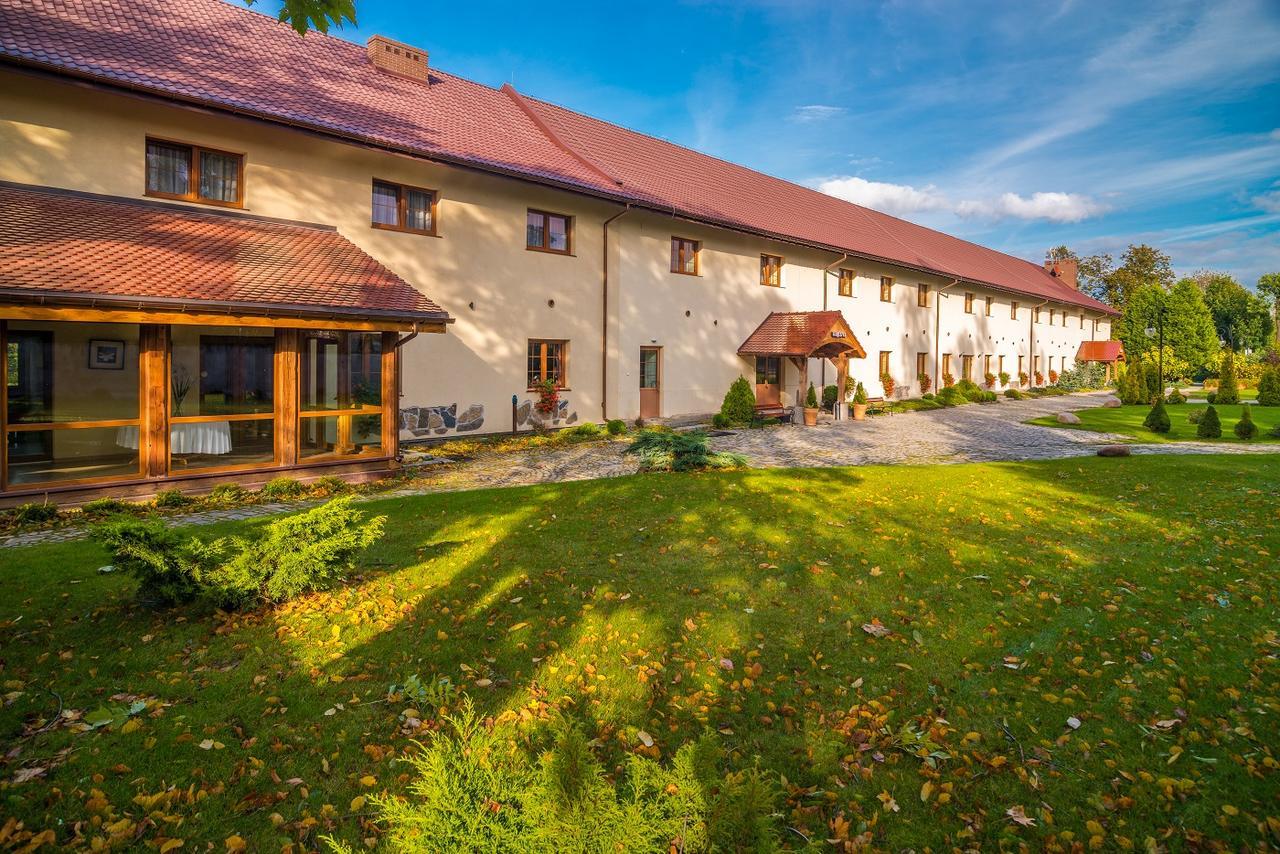 Hotel Karczyce Exteriér fotografie